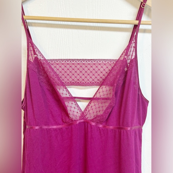 Victoria’s Secret Mesh and Lace Slip Dress Chemise Size XL Fuschia - Picture 2 of 6
